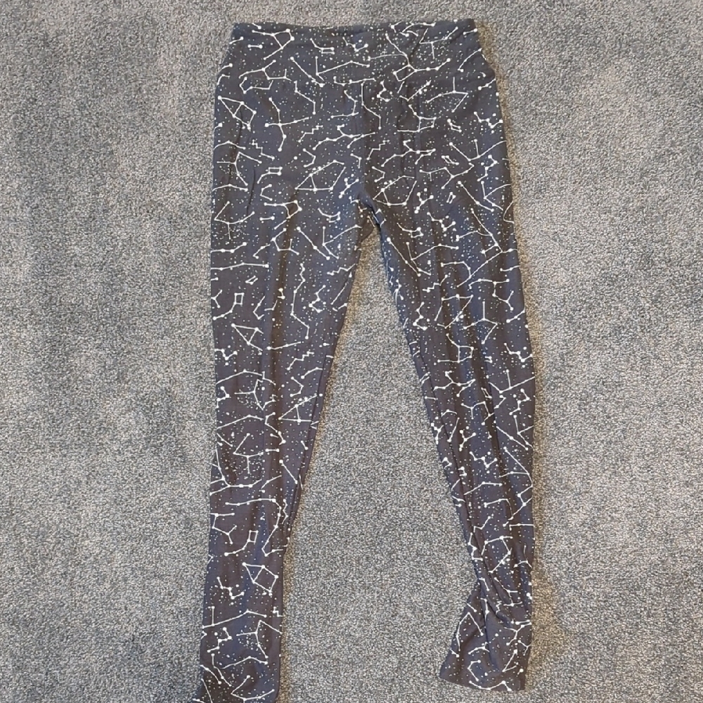 Star-Patterned Leggings
